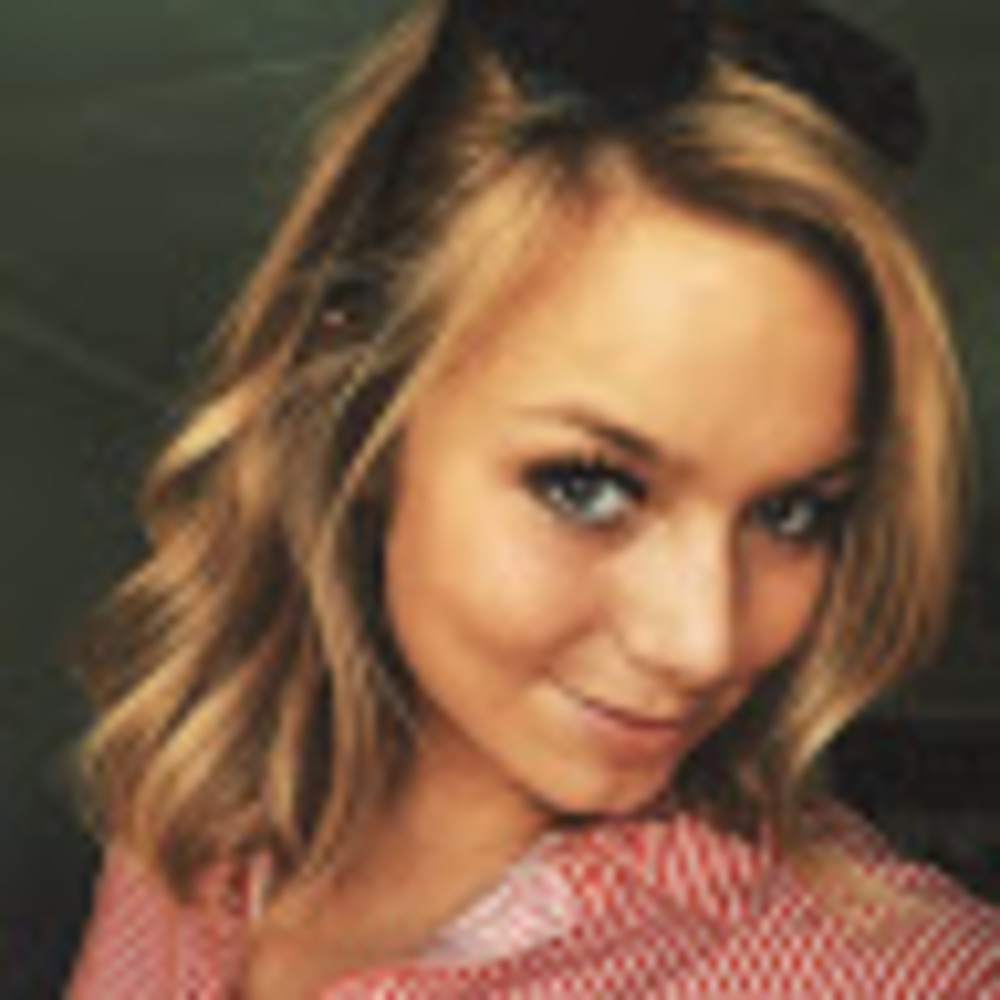 Meet your Posher, Maddie